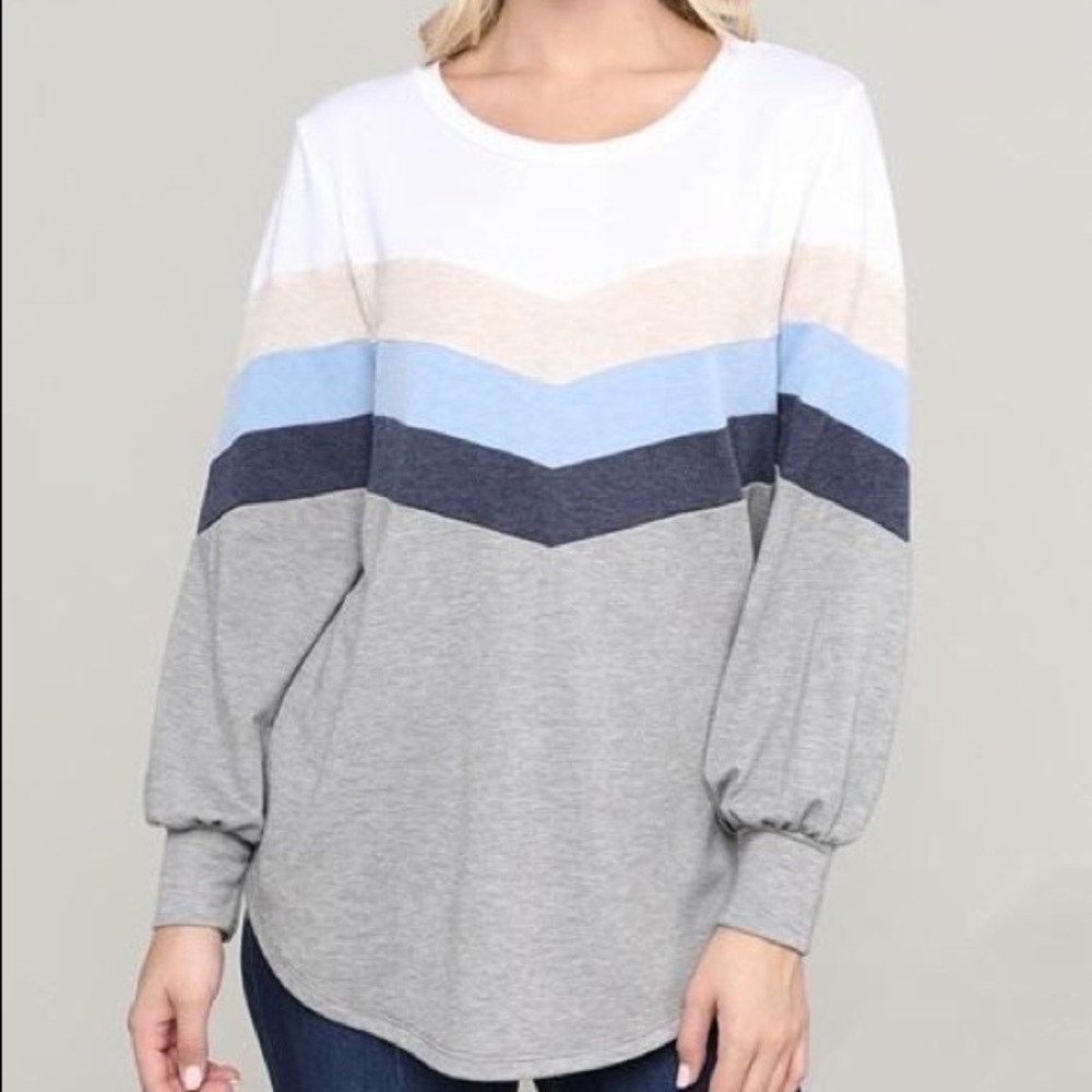 *Plus* Color Block Puff Sleeve Top - Picture 5 of 5